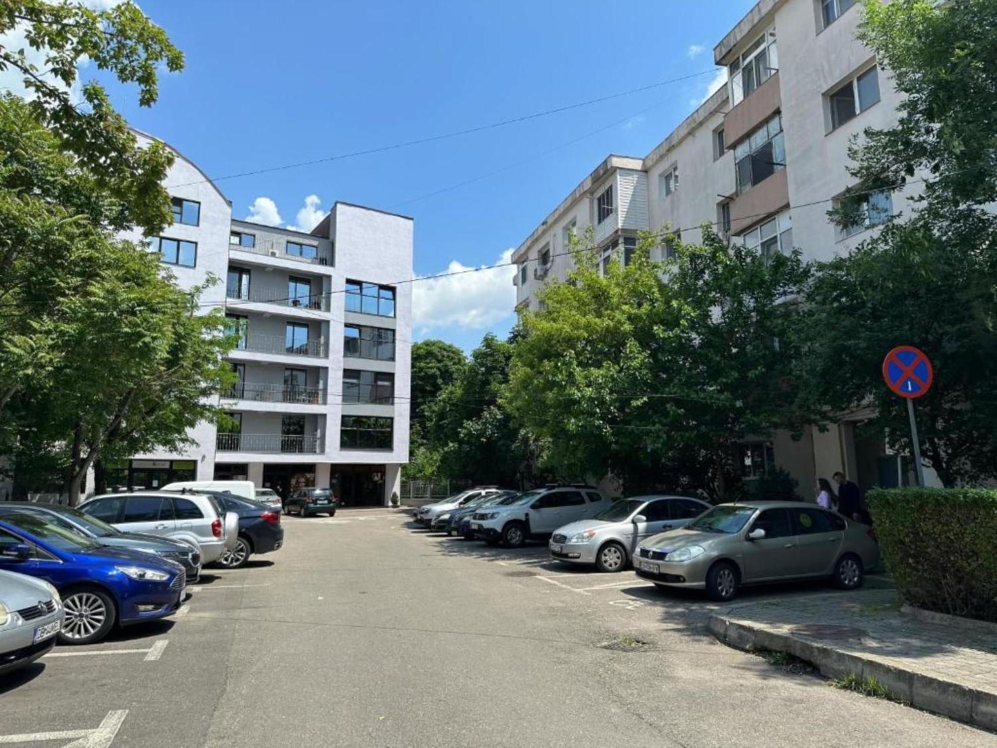 Page1 Ultracentral Apartament Targoviste Bagian luar foto